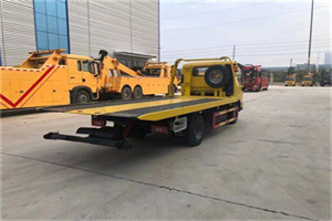 日喀则非事故拖车